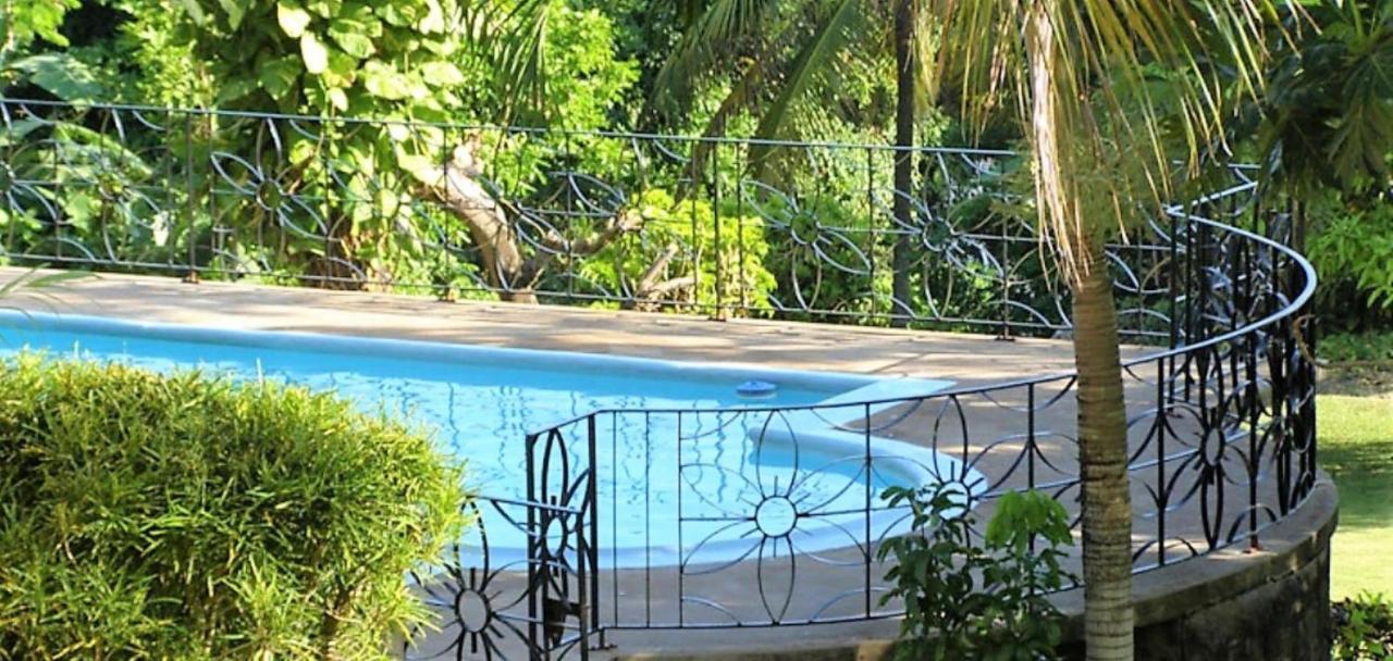 Villa Dianna - Entire Villa, Roof Terrace, Pool, Garden, Sea Views Near Dunn'S River Ocho Rios Kültér fotó
